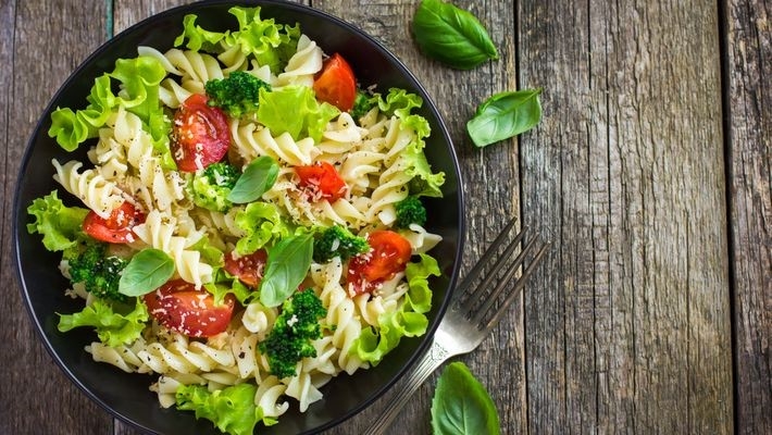 Salada de Macarrão com Atum